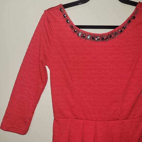 Red Fit & Flare Dress with Beaded Neckline & Bow Detail – Size Small - Picture 4 of 13